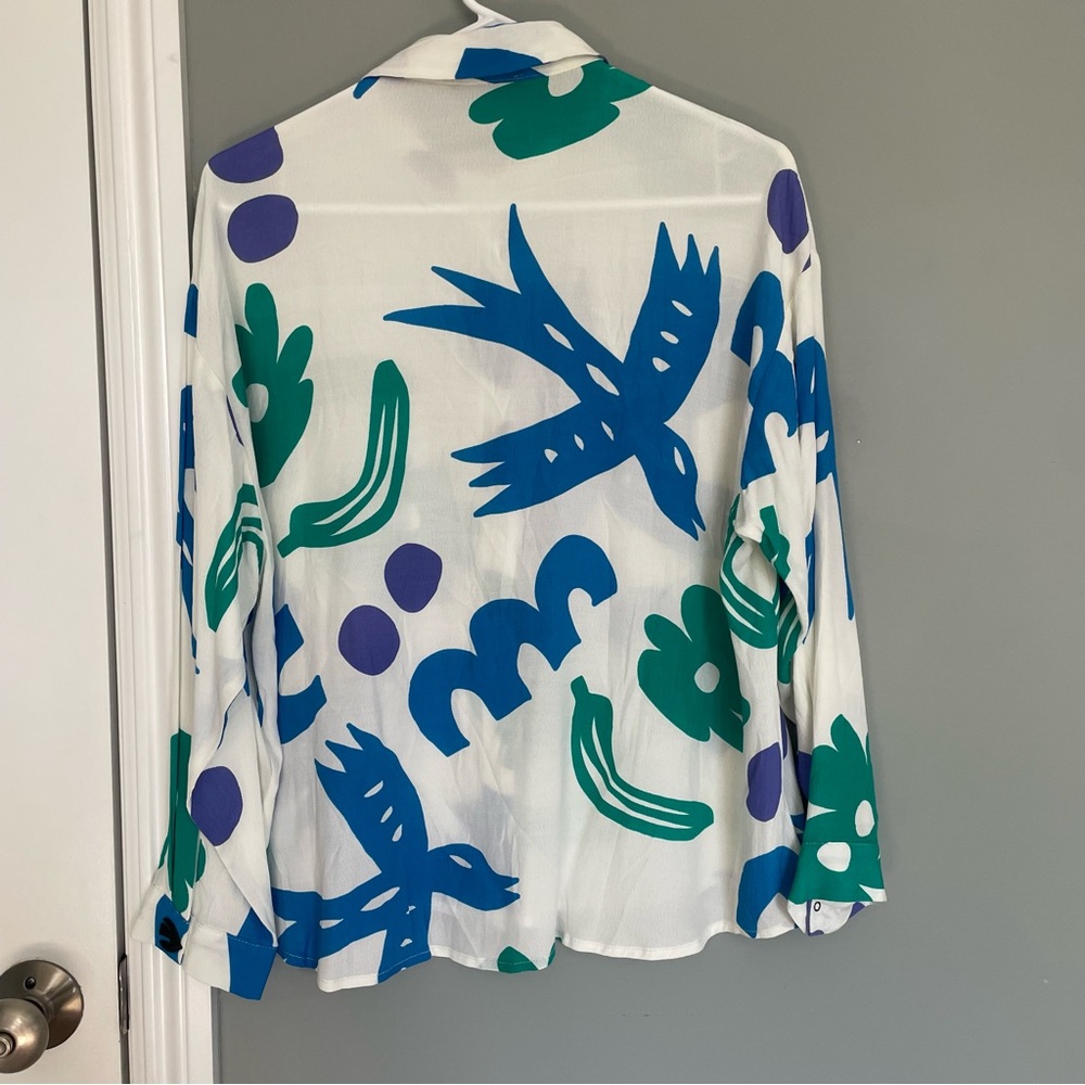 Parfois Collection Colorful Abstract Print Button Down Shirt - Picture 7 of 13
